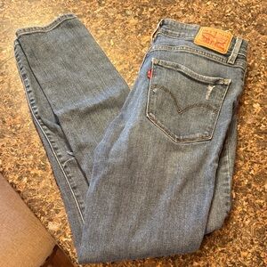 Levi's 721 High Rise Skinny Jeans